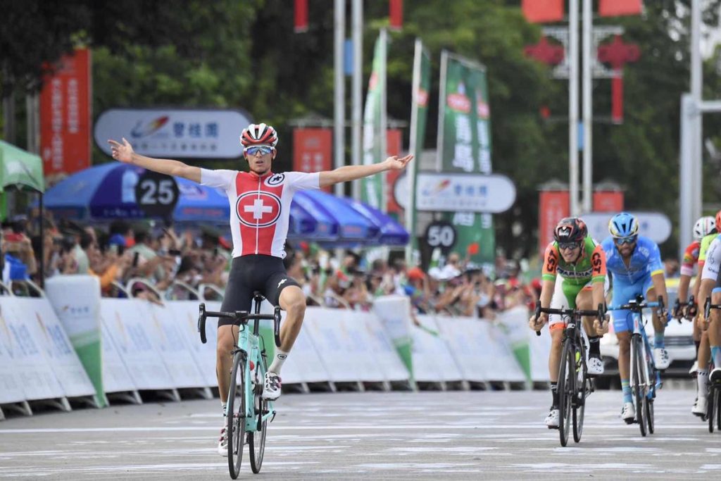 gino-mader-6ª-etapa-tour-hainan-2018