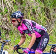 jordan-parra-manzana-taihu-lake-2018