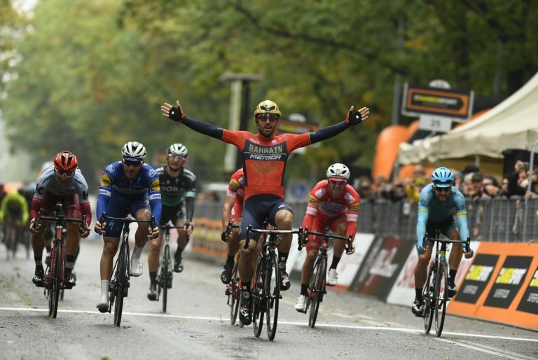 Gran Piemonte: Colbrelli, el más rápido bajo la lluvia (Vídeo)