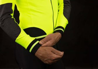 Etxeondo Sekur-Sekura, Iluminación y protección en una chaqueta