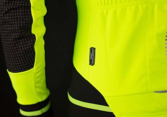 Etxeondo Sekur-Sekura, Iluminación y protección en una chaqueta