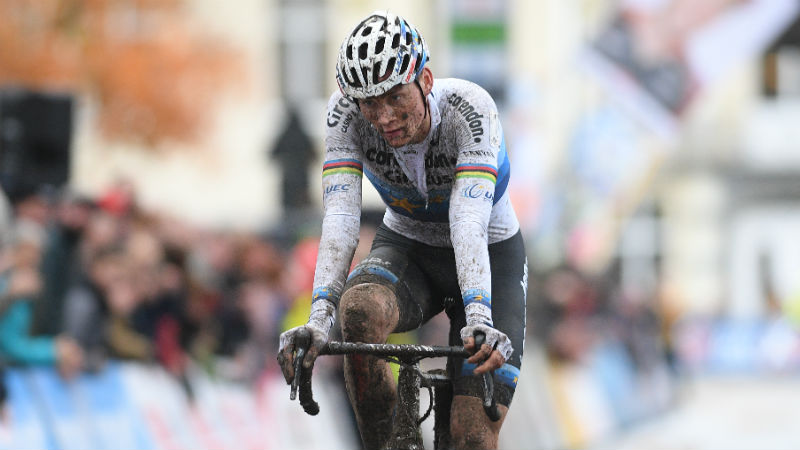 mathieu-van-der-poel-Jaarmarktcross-niel-dvv-trofee-2018