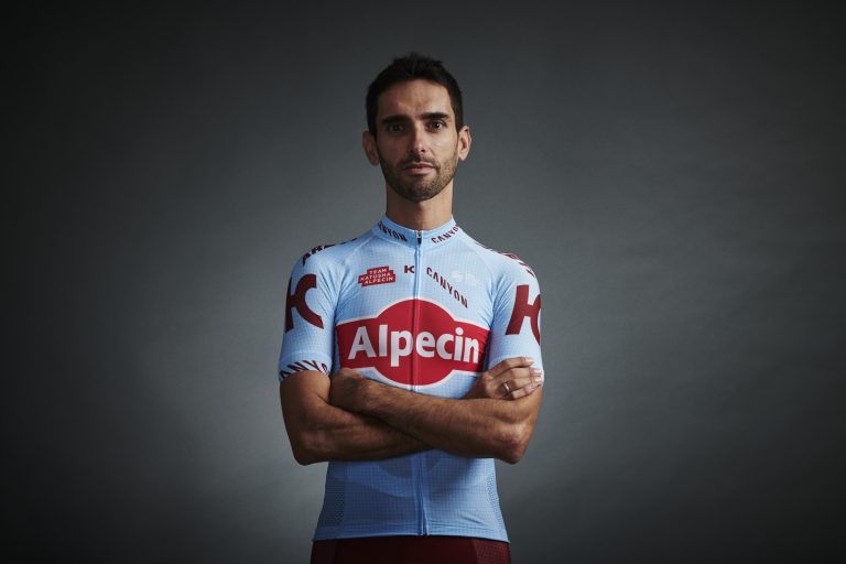 dani-navarro-katusha-alpecin-2019-maillot