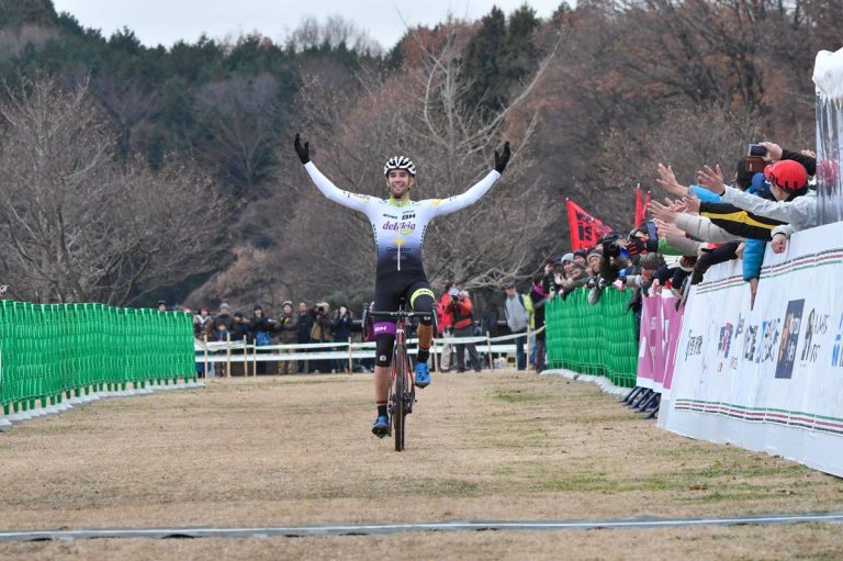 Felipe Orts se lleva su segundo ciclocross en Japón