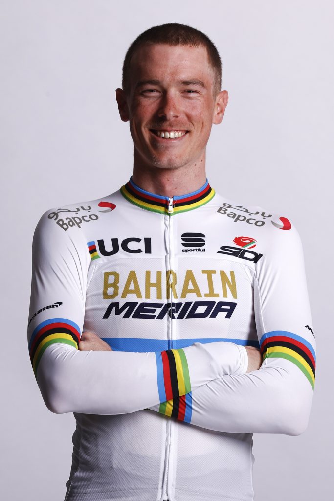 rohan-dennis-bahrain-merida-maillot-arcoiris-2019