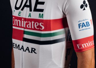 uae-emirates-maillot-2019-2
