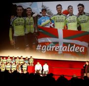 euskadi-murias-presentacion-2019-2