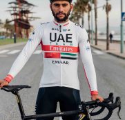 fernando-gaviria-uae-team-emirates-2019-maillot
