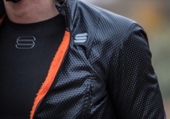 sportful-chaqueta-strato-wind-5