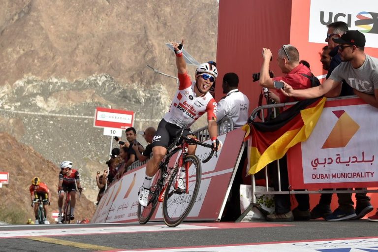 caleb-ewan-lotto-soudal-uae-tour-2019-etapa4-3