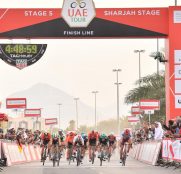 elia-viviani-uae-tour-2019-etapa5