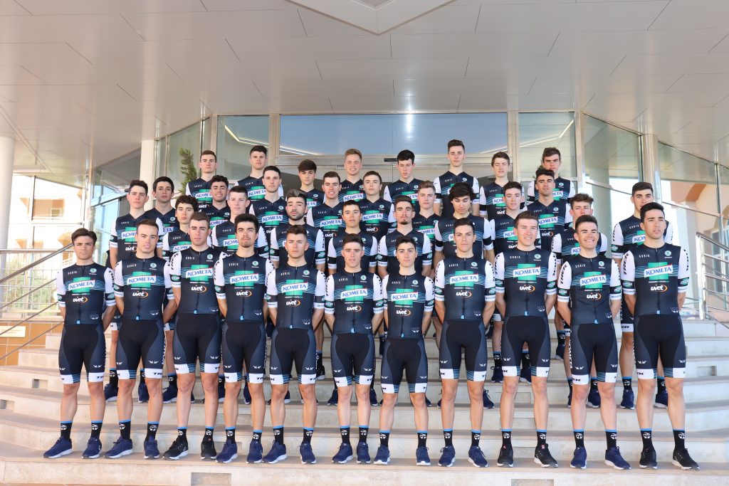 kometa-cycling-presentacion-oliva-2019