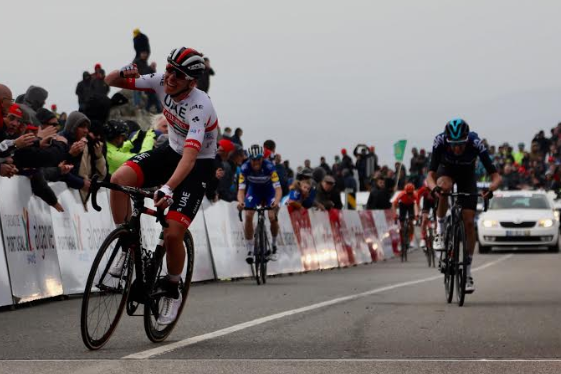 tadej-pogacar-uae-volta-algarve-2019-etapa2