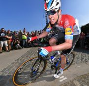 Bob-Jungels-deceuninck-quickstep-e3-harelbeke-2019-2