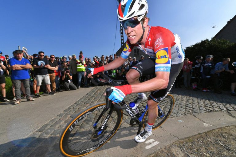 Bob-Jungels-deceuninck-quickstep-e3-harelbeke-2019-2