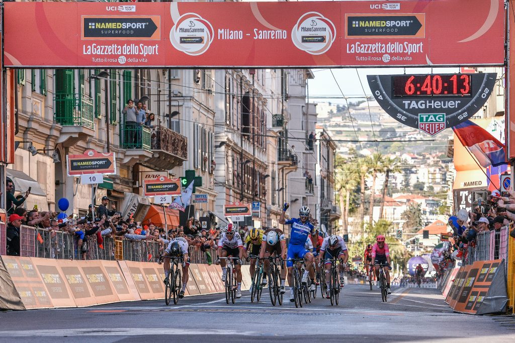 Julian-Alaphilippe-deceuninck-quickstep-milan-san-remo-2019-10