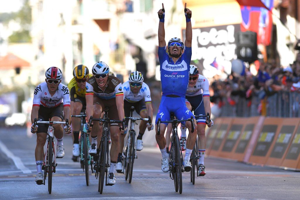 Julian-Alaphilippe-deceuninck-quickstep-milan-san-remo-2019-3