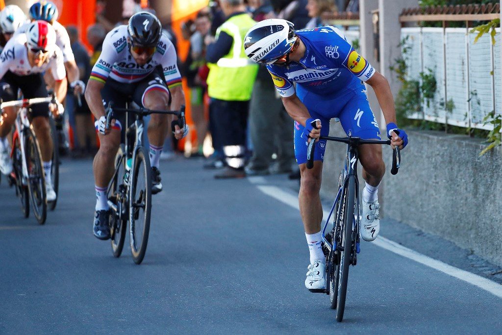 Julian-Alaphilippe-deceuninck-quickstep-milan-san-remo-2019-5