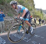 alexey-lutsenko-tirreno-adriatico-2019-etapa4-1