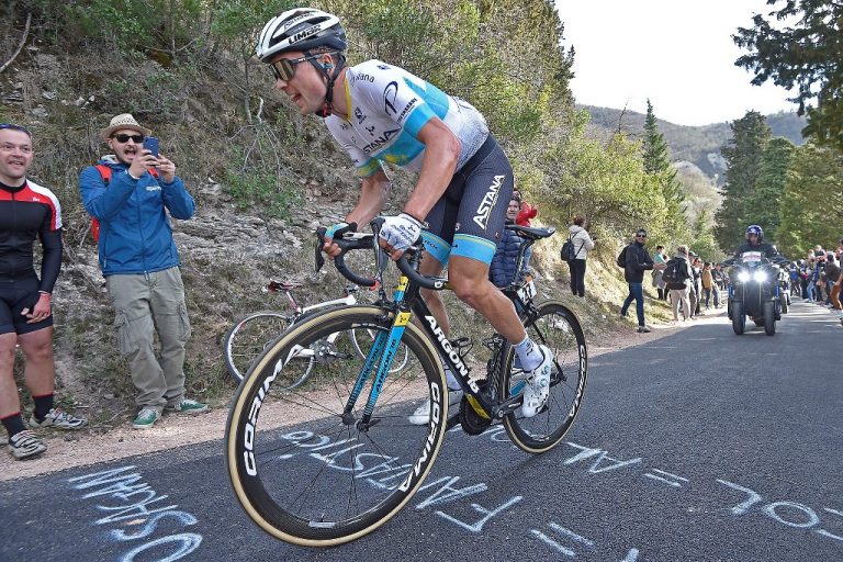 alexey-lutsenko-tirreno-adriatico-2019-etapa4-1