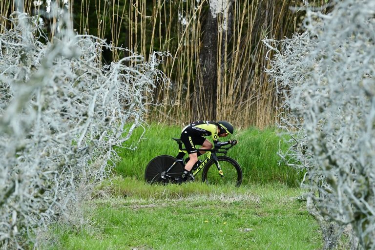 simon-yates-mitchelton-scott-pariz-niza-2019-etapa5.jpg.png