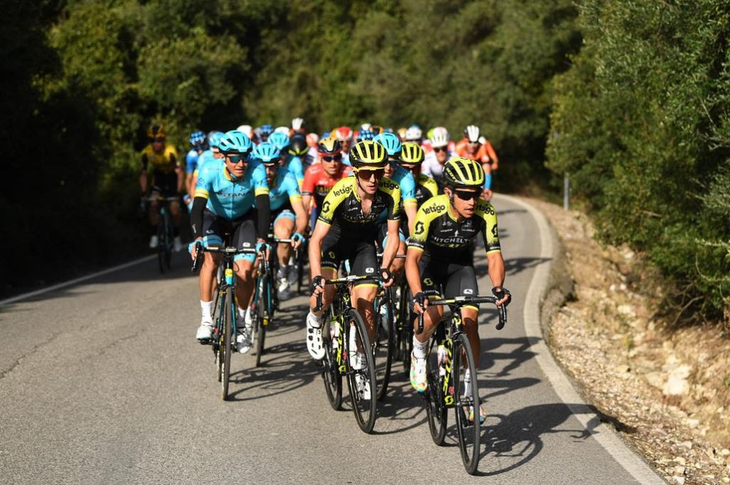 esteban-chaves-mitchelton-scott-giro-2019