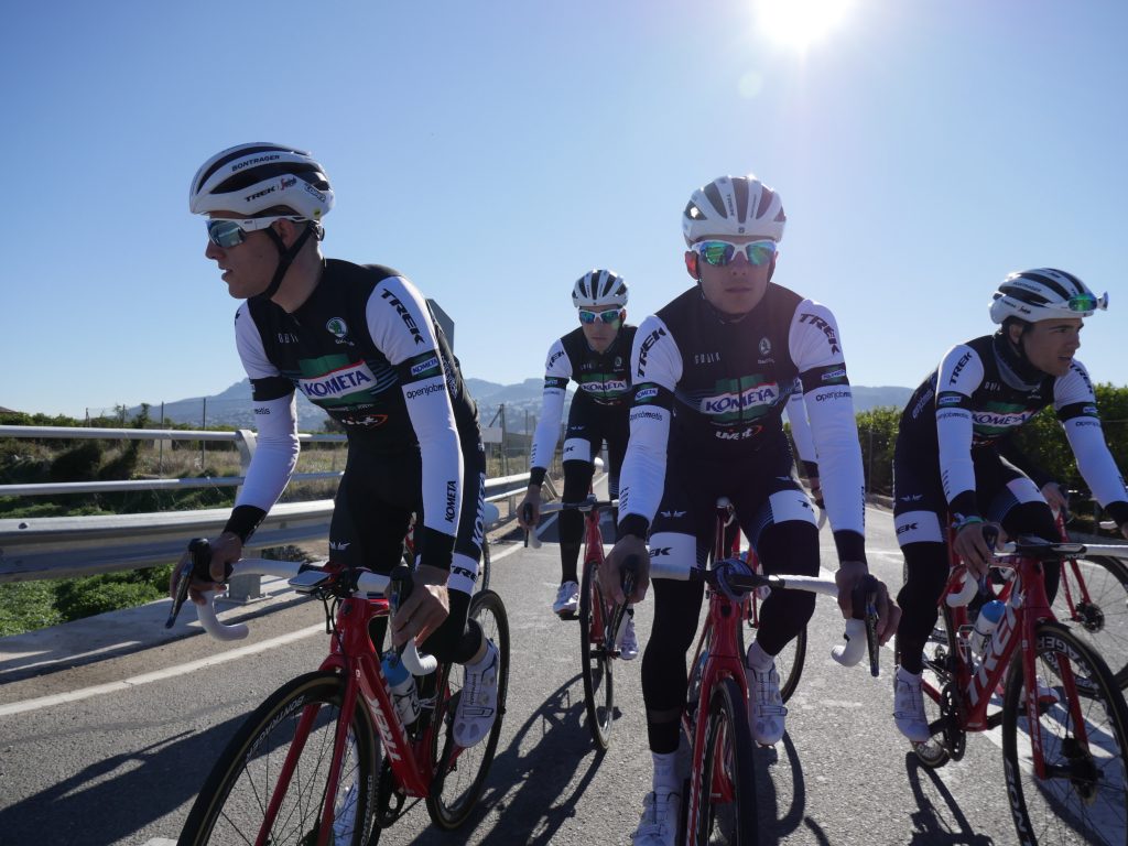 kometa-cycling-giro-sicilia-2019-equipo