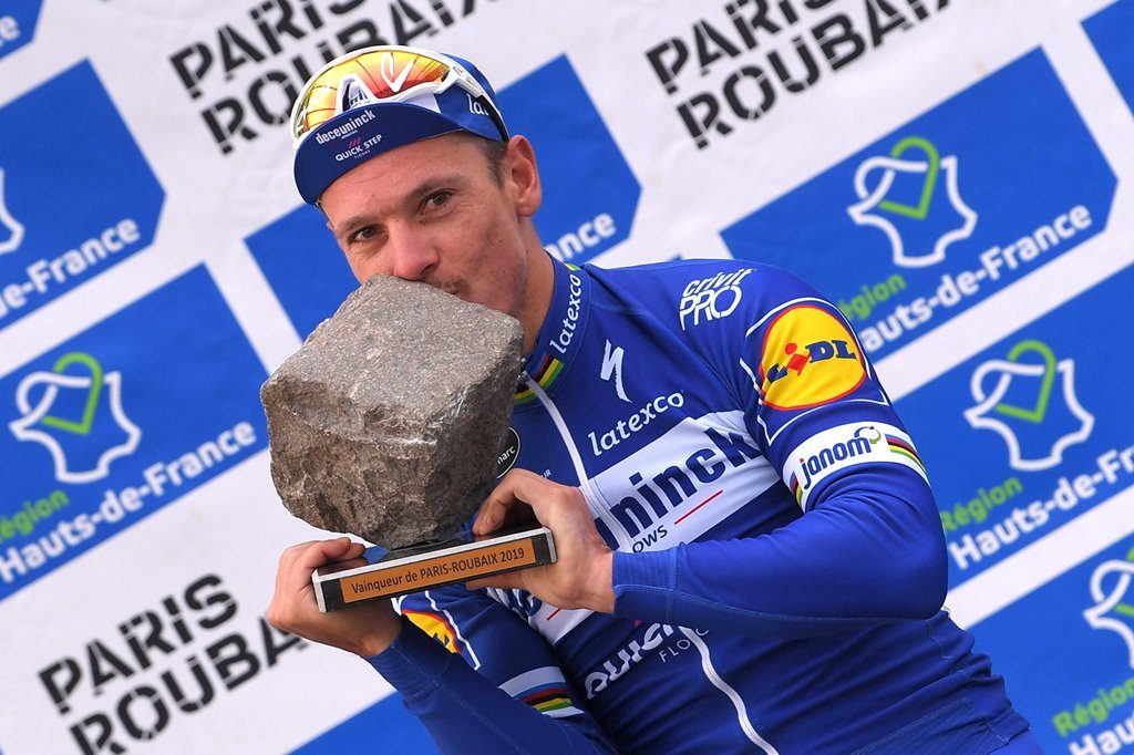 philippe-gilbert-deceuninck-quickstep-roubaix-2019-2