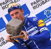 philippe-gilbert-deceuninck-quickstep-roubaix-2019-2