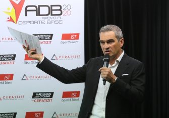 Igor González de Galdeano presenta ‘Machining meets cycling’