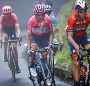 richard-carapaz-movistar-team-giro-italia-2019-etapa16