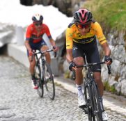 egan-bernal-tour-suiza-2019-etapa7-gotthard