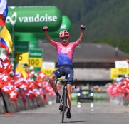 hugh-carthy-education-first-tour-suiza-2019-etapa9