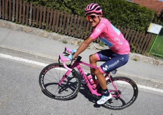 richard-carapaz-movistar-team-giro-italia-2019-canyon-2