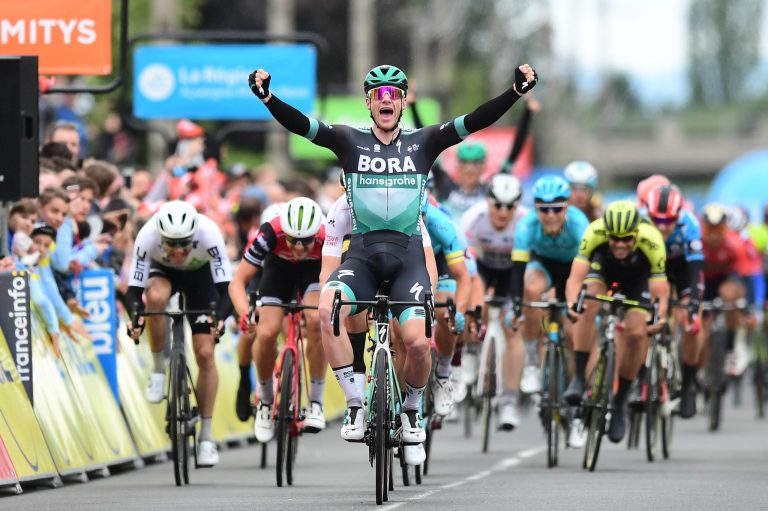 sam-bennett-dauphine-2019-etapa3