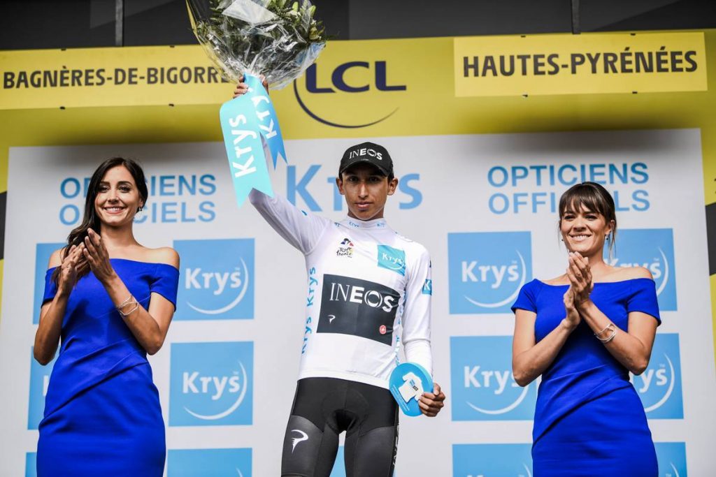 Egan-Bernal-Joven-Podio-Tour-Francia-2019