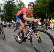 dylan-teuns-bahrain-merida-tour-francia-2019-etapa6
