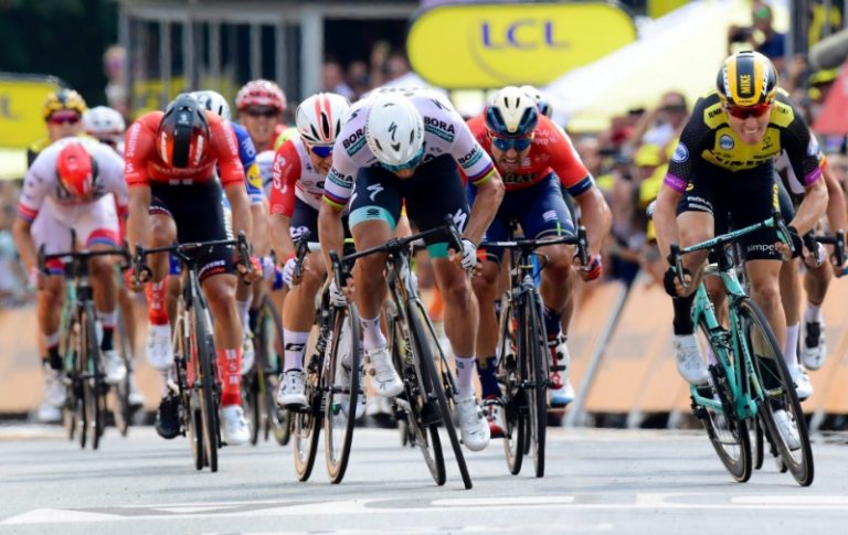 mike-teunissen-peter-sagan-tour-francia-2019-etapa1-2