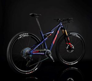 bh-LYNX RACE EVO CARBON 9.8-1