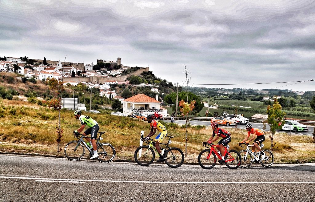 hector-saez-euskadi-murias-volta-portugal-2019-etapa2-baja