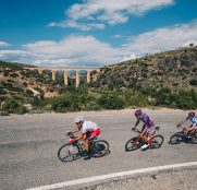 jose-herrada-cofidis-jetse-bol-angel-madrazo-burgos-bh-vuelta-espana-2019-etapa5