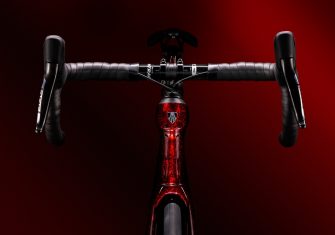 trek-icon-Domane_Molten_Marble_front_on_edit