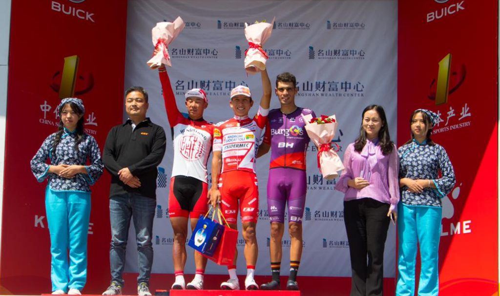 fernandes-podio-china