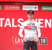 pogacar-podio-etapa9-lavuelta
