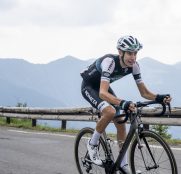 sergio-garcia-kometa-cycling-team-2020-1