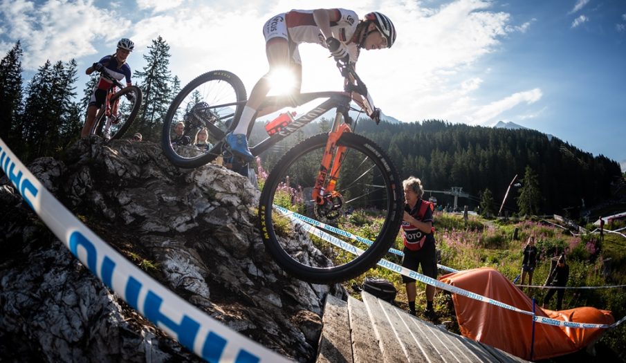 Canyon lanza su comunidad mundial de mountain bike