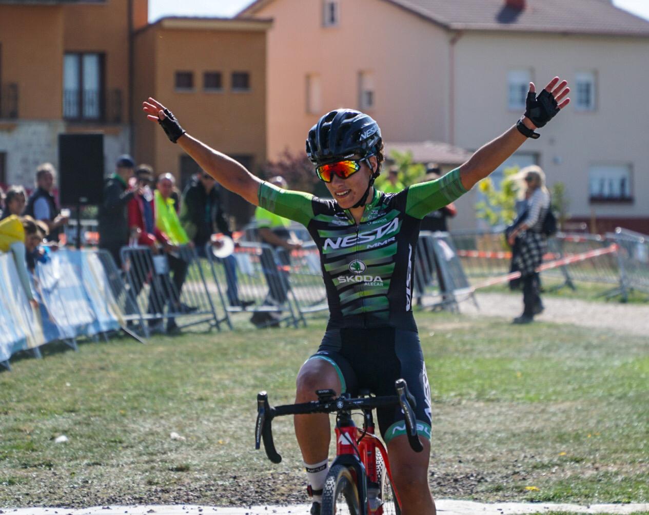 Lucía González, pleno antes de la Copa del Mundo Zikloland