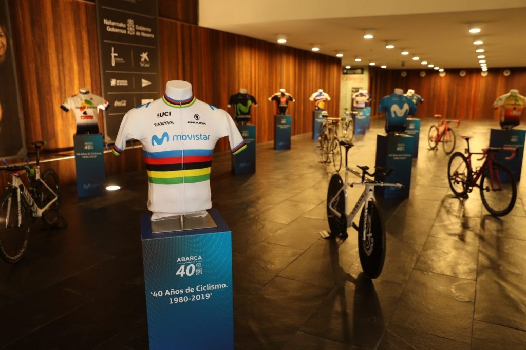 movistar-team-homenaje-2019