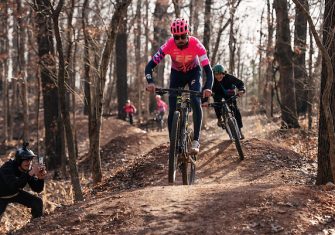 EF Education First presenta su maillot 2020 (Galería)