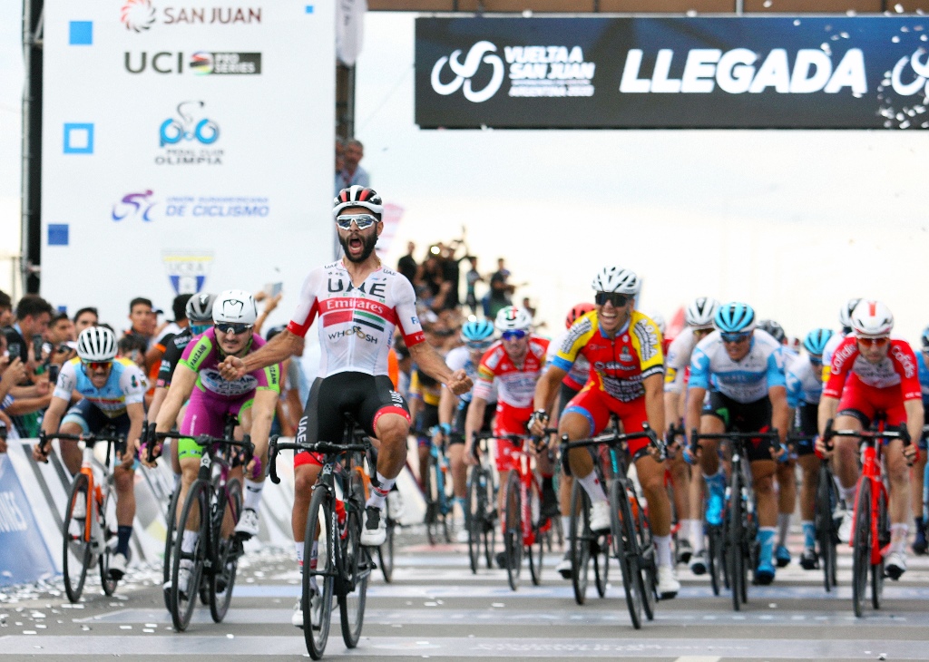 Vuelta San Juan Vídeo resumen de la 2ª etapa Zikloland